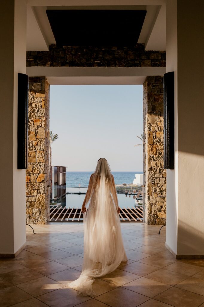 Marie walking towards the pool | Esthesis Events