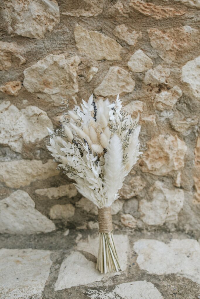 A detail shot of the bridal bouquet. | Esthesis Events A detail shot of the bridal bouquet. | Esthesis Events